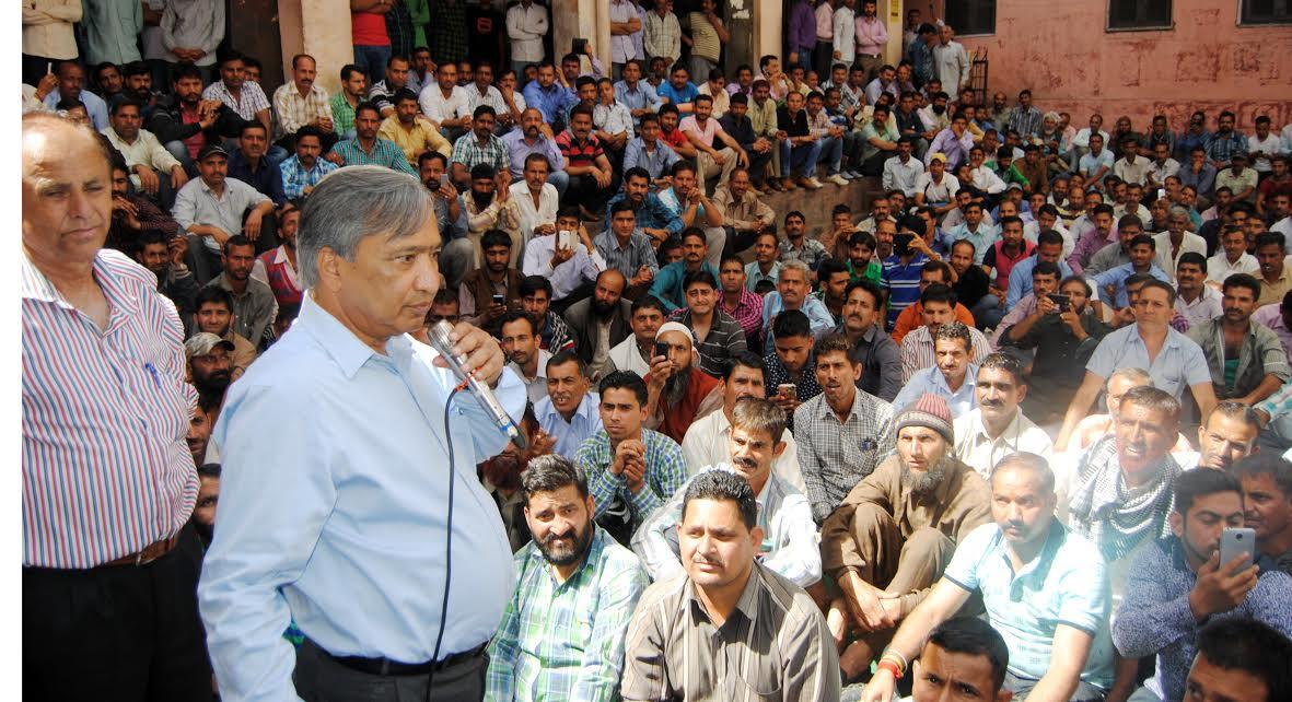 Regularize daily rated workers in a time bound manner: Tarigami