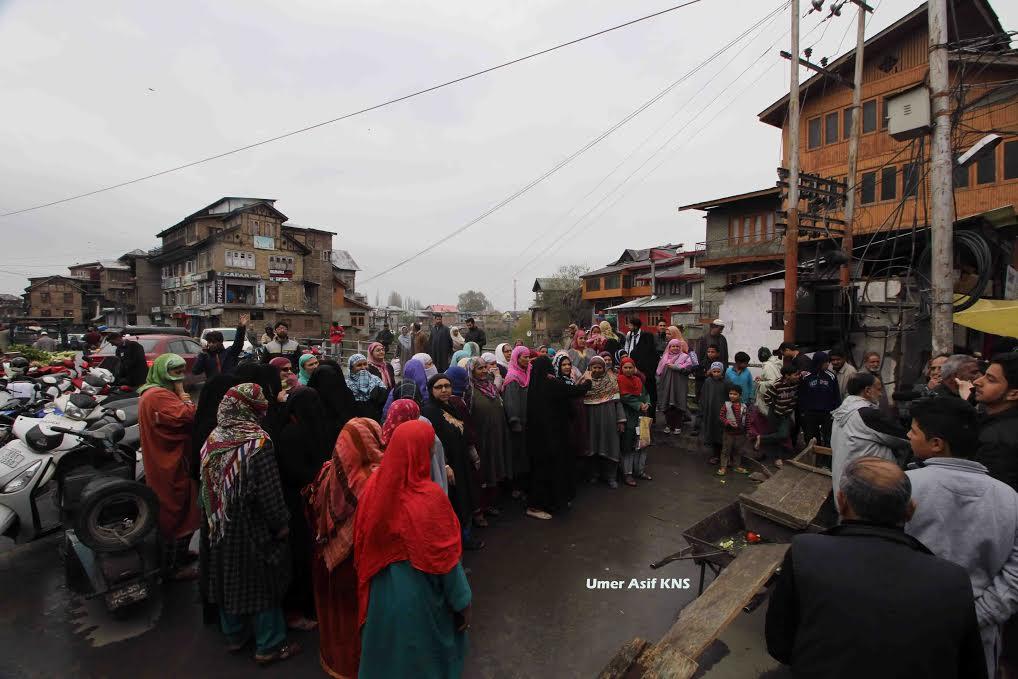 Old city residents protest against NFSA