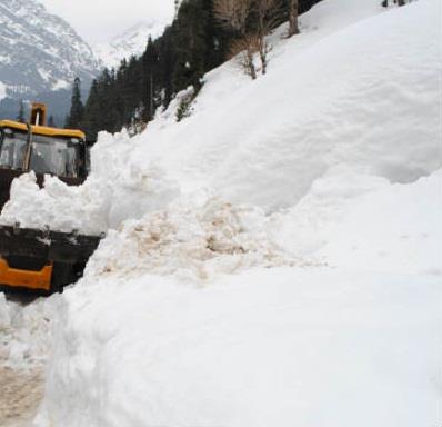 Women dies due to closure of road in Kupwara