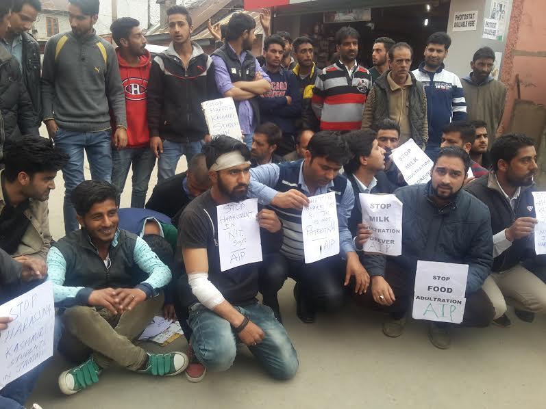 Let Mehbooba Mufti not act as mouth piece of Rajnath Singh: AIP