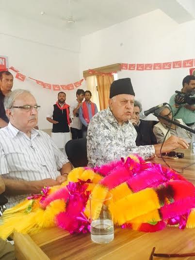 Farooq exhorts NC cadre to gear up for Panchayat elections