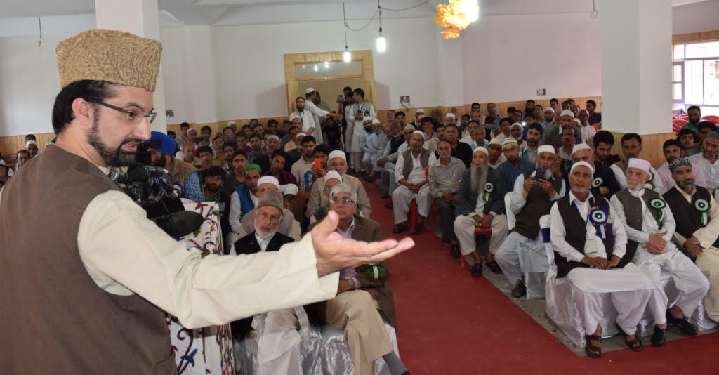 JK an example of sectarian, religious brotherhood: Mirwaiz
