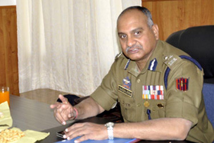 DGP visits Anantnag