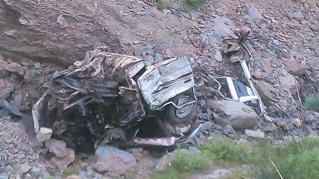 Three dead, one injured as tipper falls into gorge at Sadna top