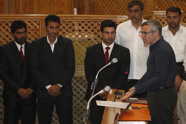 Where is ‘battle of ideas, Omar asks PDP in LA