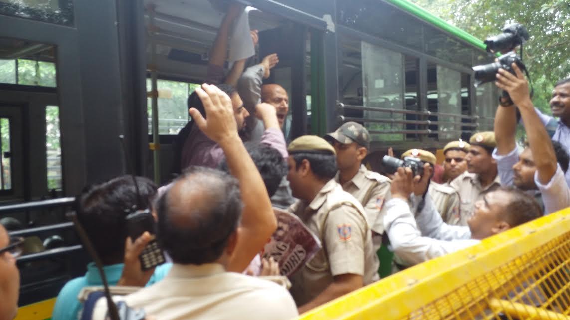 Delhi police foil AIP’s protest march
