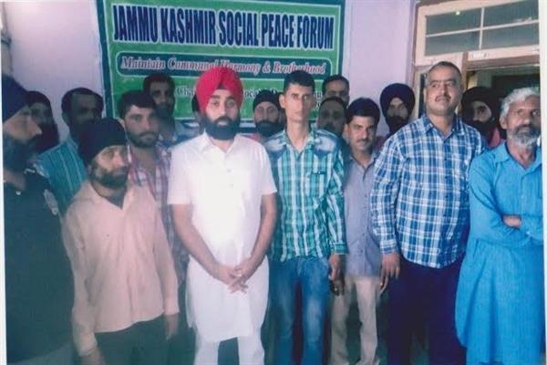 Sikhs in JK safe; says Hurriyat Sikh leader