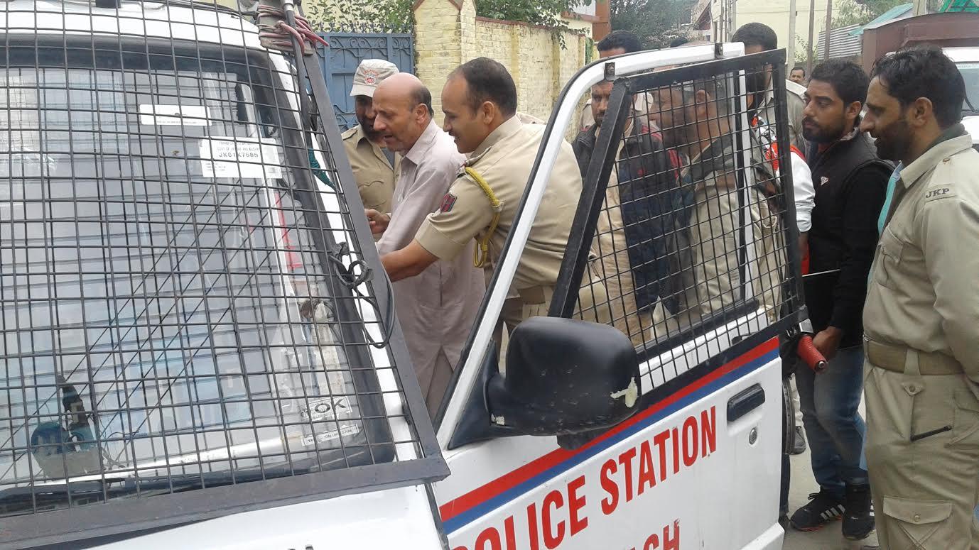 Police foil AIP sit-in, arrest Rasheed, associates