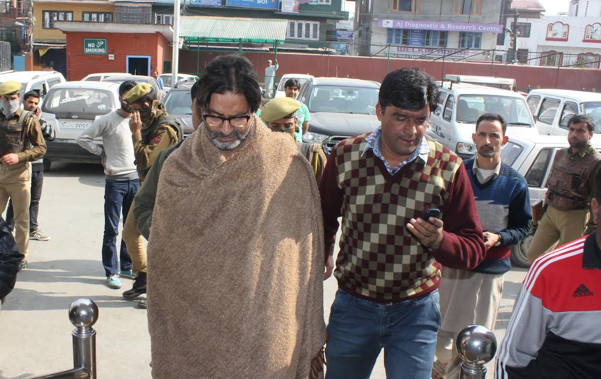 Modi’s remarks tantamount to confession of using military might in Valley: Malik