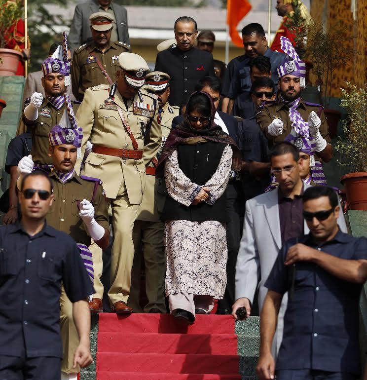 Positive involvement of police imperative for peace in the state: CM