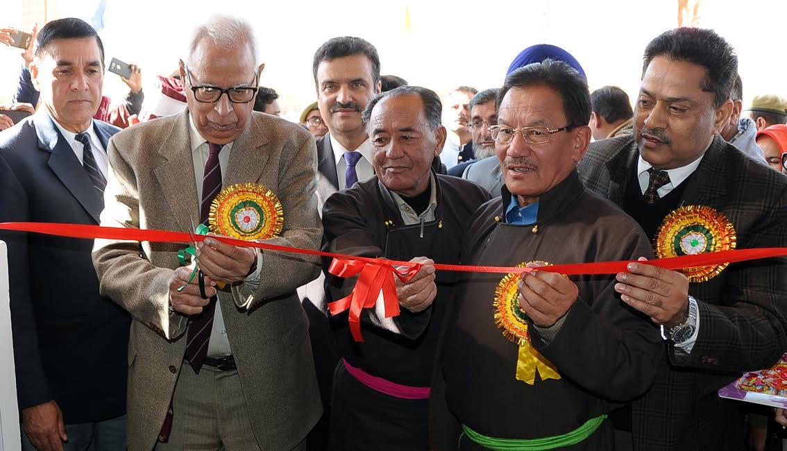 Guv inaugurates Basic Horticulture Training Programme of Kashmir Farm University at Stakna, Leh