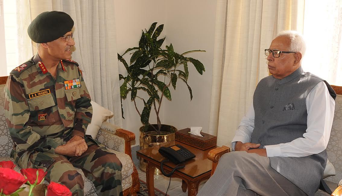 GOC 16 Corps calls on Governor