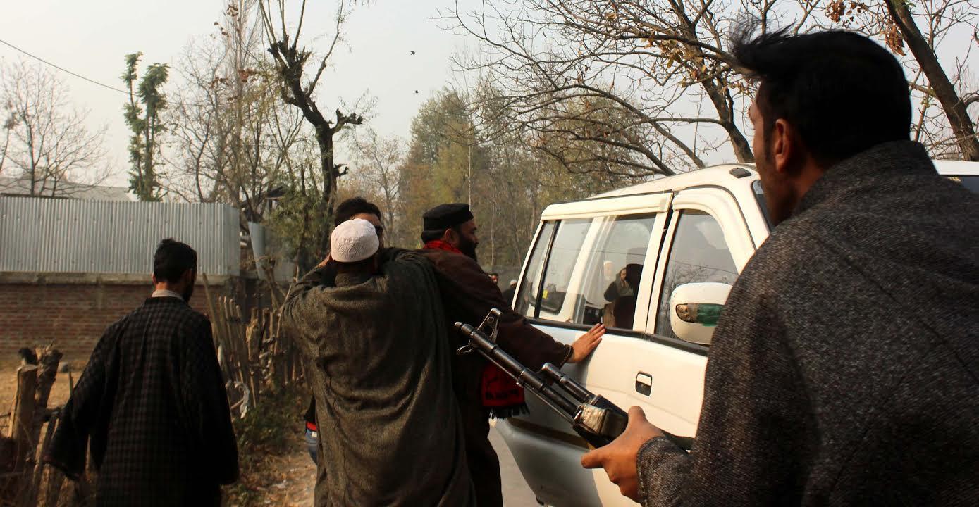 Police arrest TeH district President Anantnag