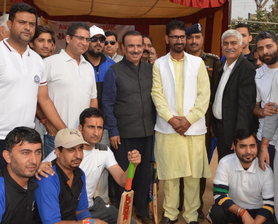 Mattoo inaugurates AIKS Cricket League
