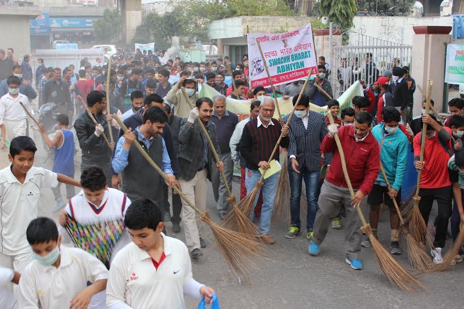 Statewide cleanliness drive started by state sports council