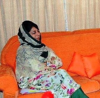 CM calls on President