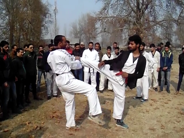 BAK organizes programme at Handwara