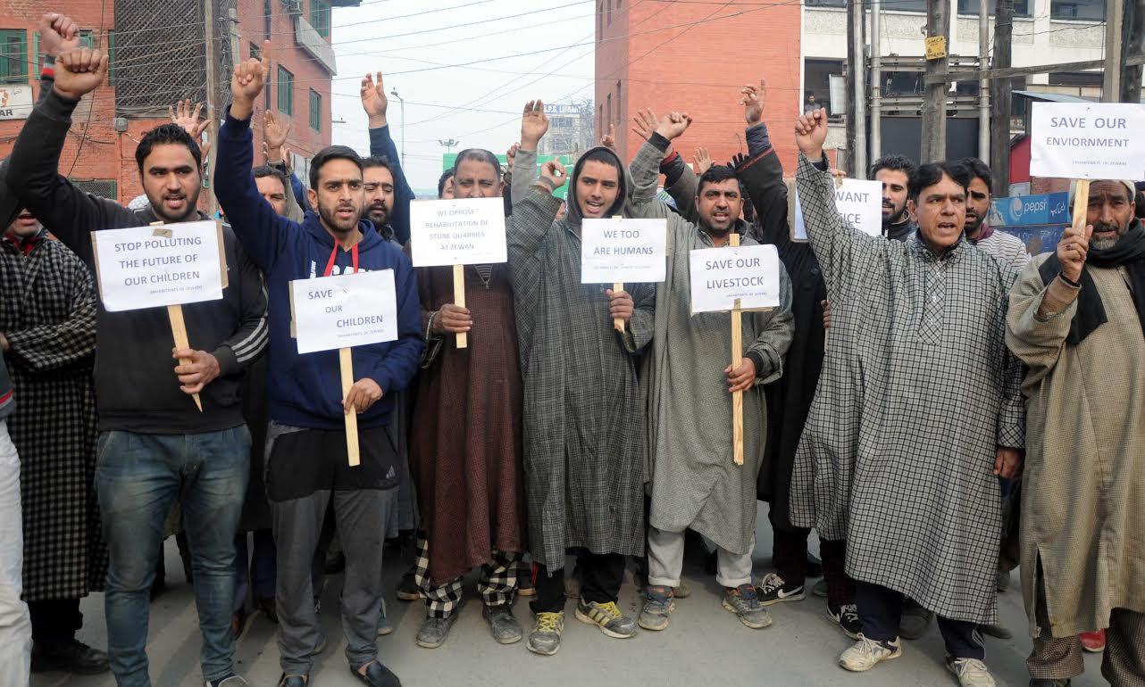 Zewan inhabitants oppose proposed rehabilitation