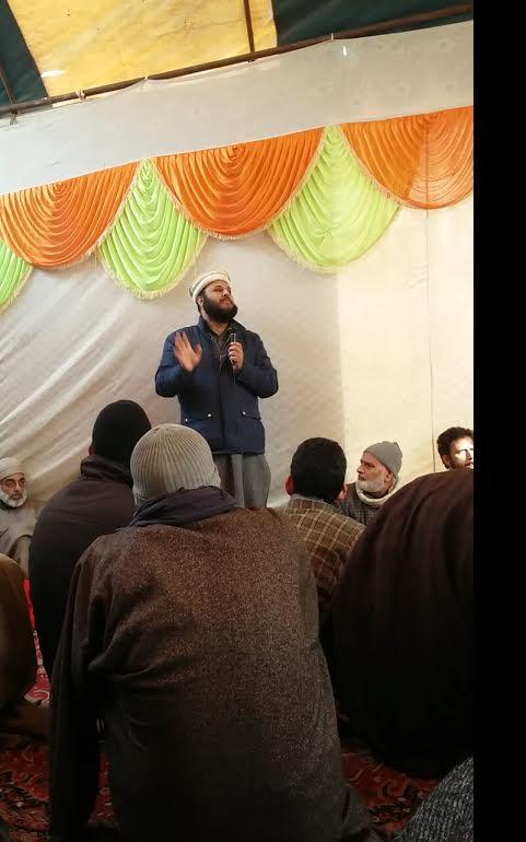 Qazi Yasir visits slain militants home, pays rich tributes
