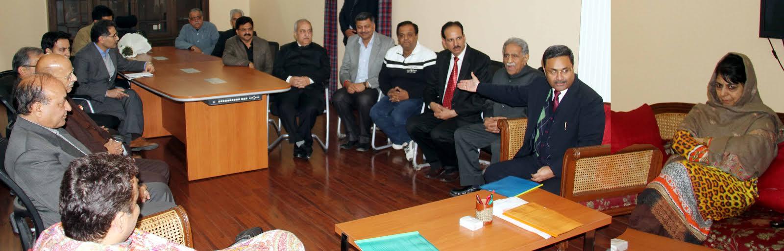 Jammu Traders Federation deputation, others meet CM