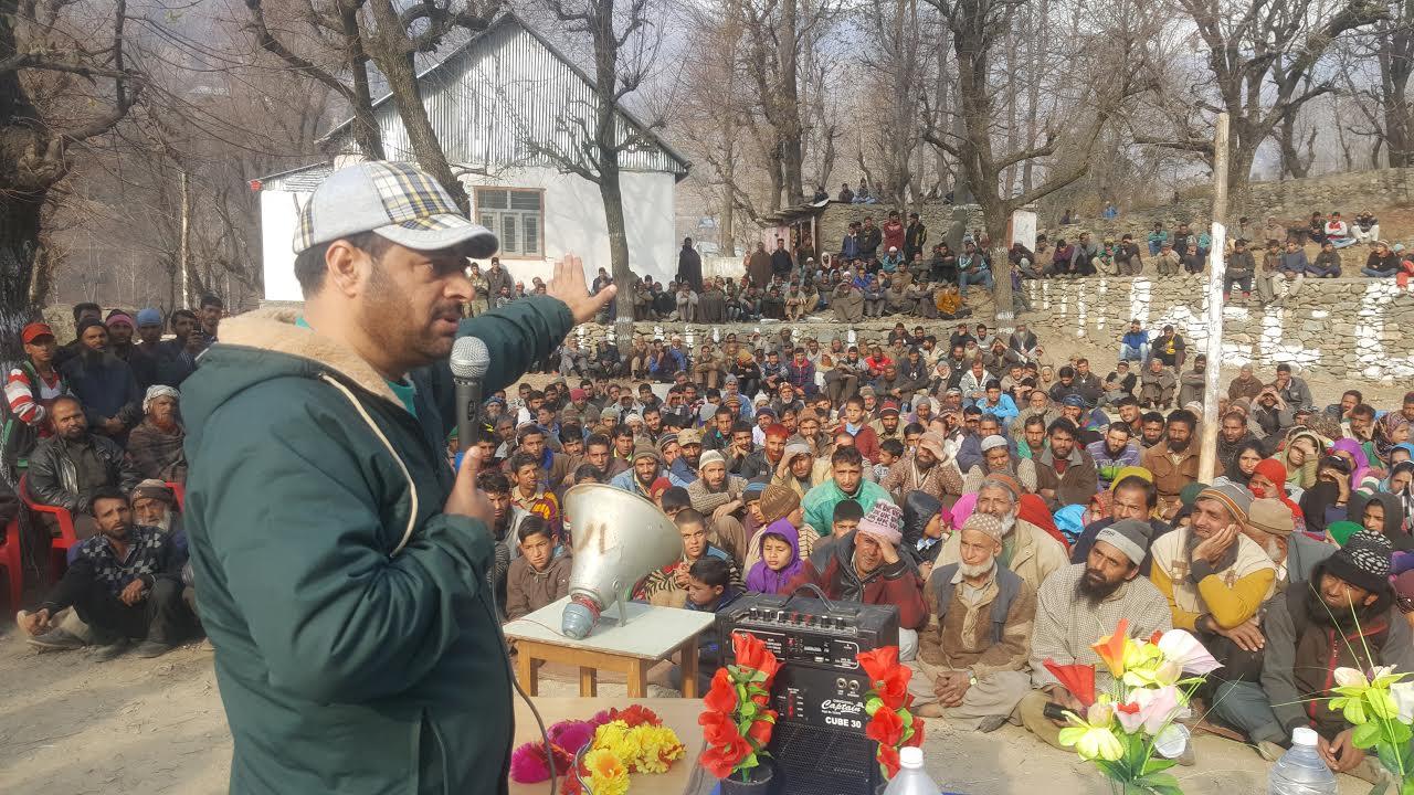 PDP-BJP Govt has adopted non serious approach towards public sufferings: Vikar Rasool