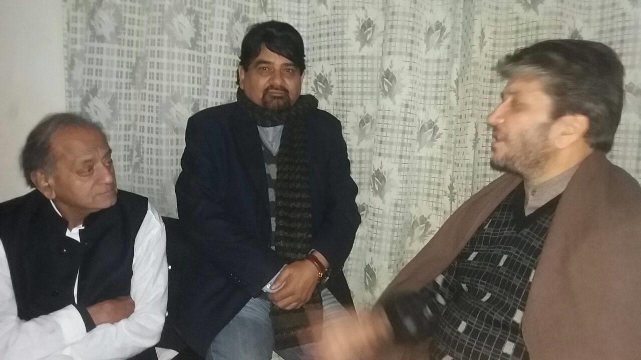 Former union minister visits Shabir Shah at Rajbagh Police station