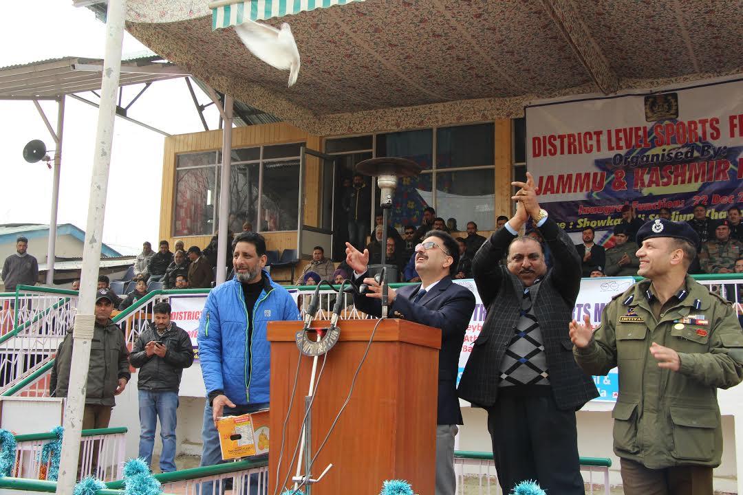 IGP Kashmir inaugurates Baramulla Sports Festival