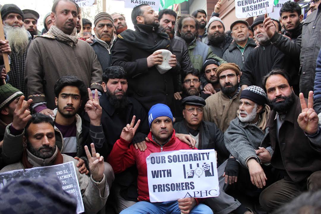 Release political prisoners: Joint Resistance leaders stage solidarity protest