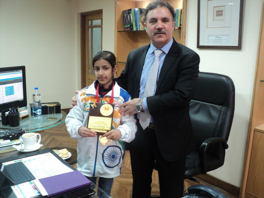 JK Bank Chairman felicitates Baseerat