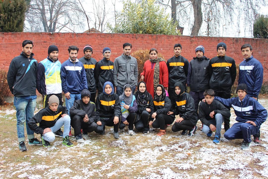 JK Canoe Spirint team flagged off