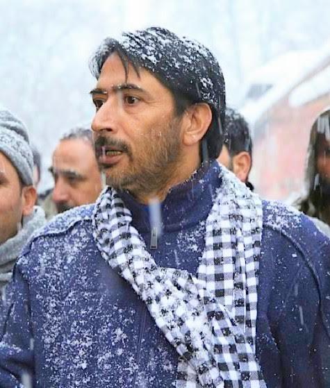 Govt missing from ground, caught unprepared to deal with situation: G A Mir