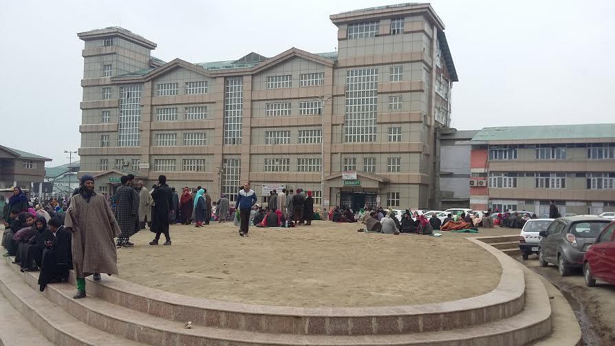 In snow time heating equipments defunct, medicines missing in City Hospitals