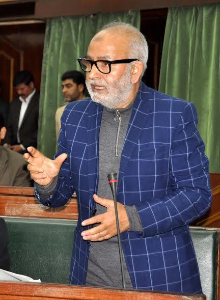 Transfer of teachers being made strictly as per Govt policy: Naeem Akhtar