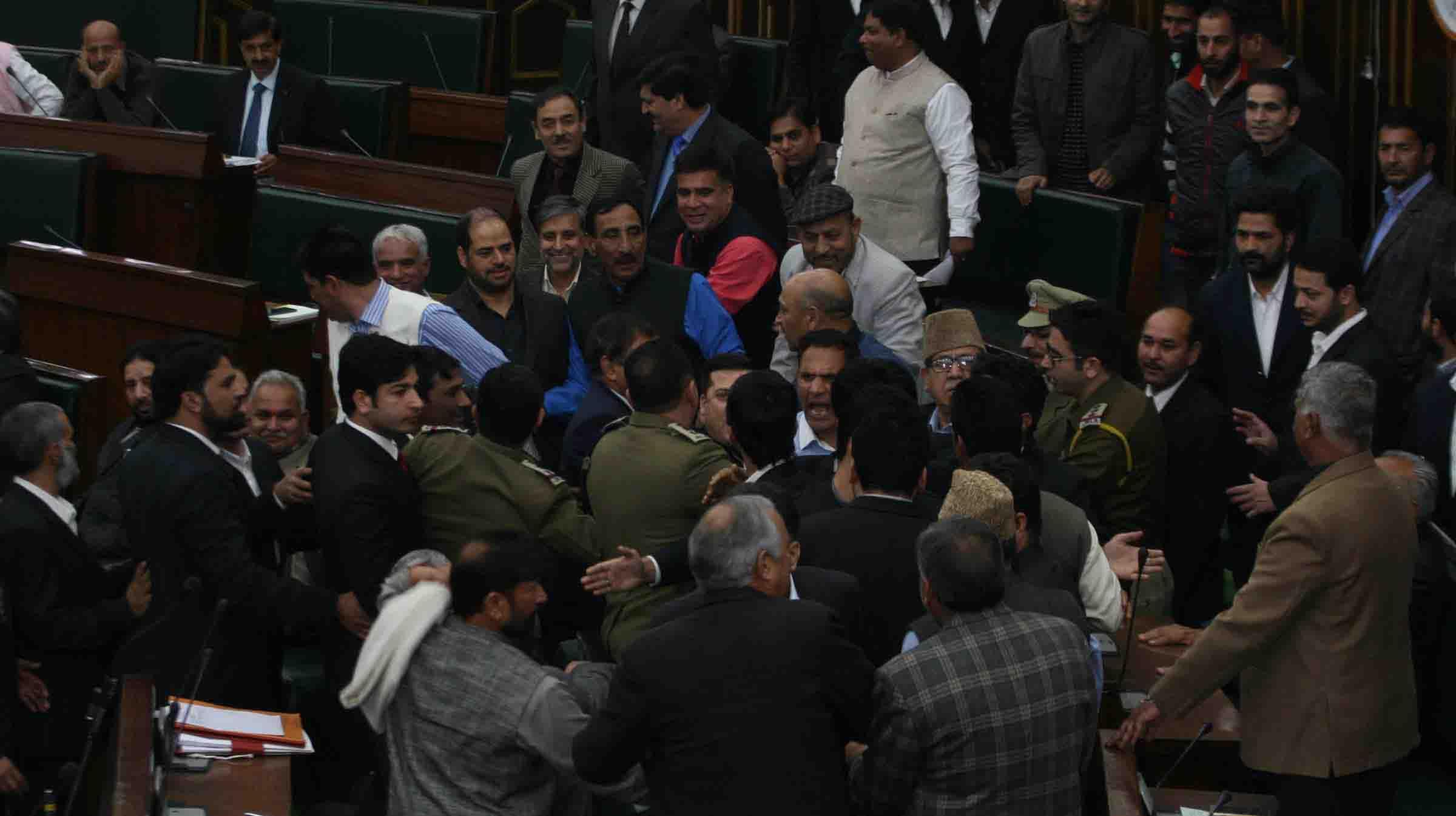 MLAs seek separate full day debate on Edu Deptt’s motion of grants