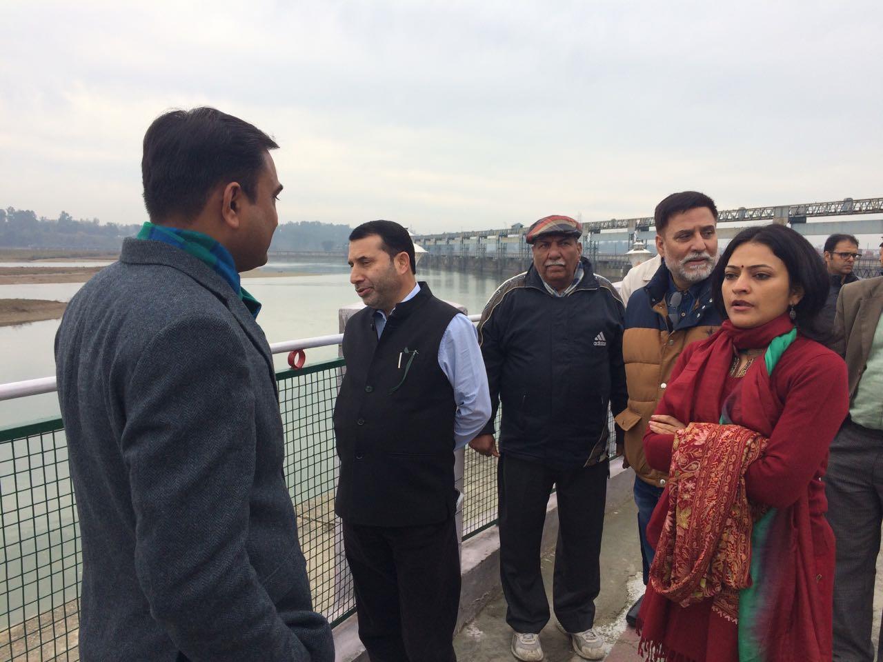 Farooq Shah inspects tourism projects in Jammu