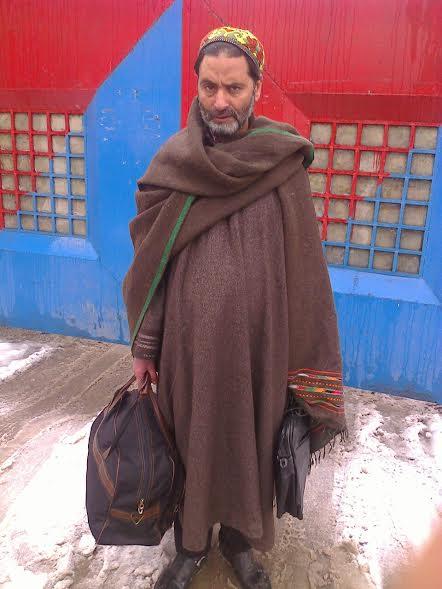 Pandits are part, parcel of our life: Malik