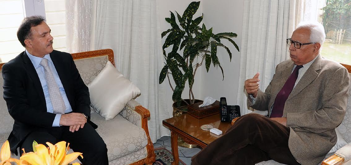 JK Bank chairman meets Guv