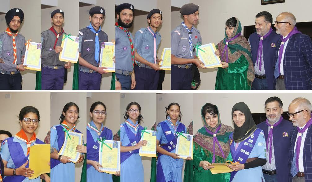 CM felicitates JK’s outstanding sportspersons, coaches