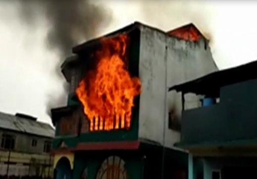 Girl dies as house damages in fire at Mehjoor Nagar
