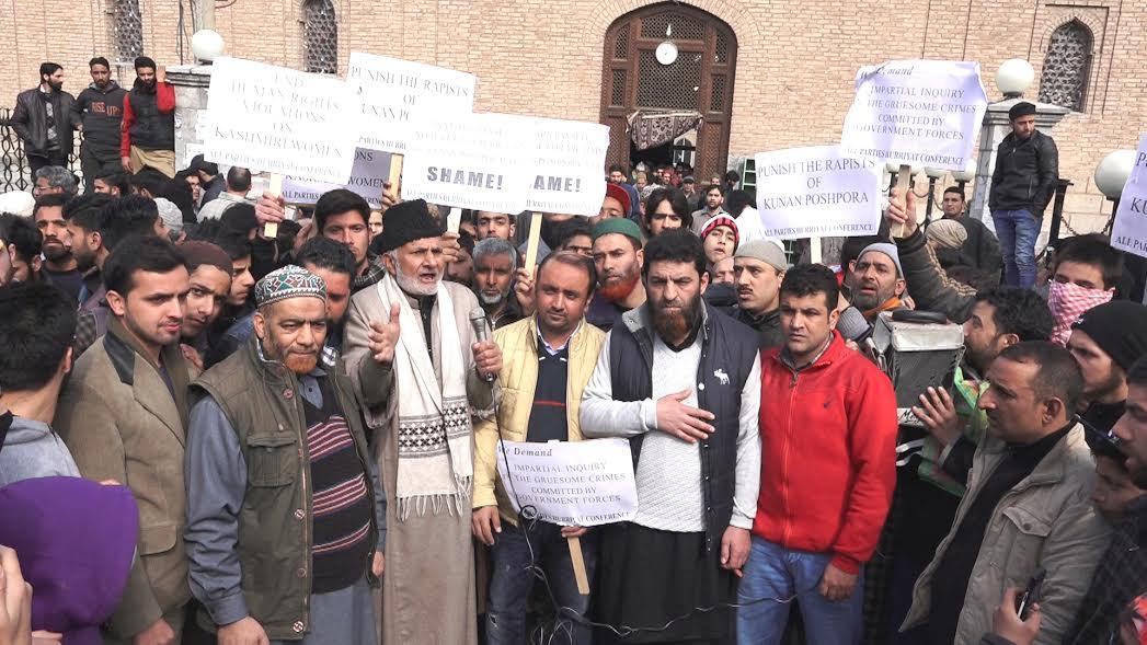 Mirwaiz terms killings, oppression in JK as worst form of State terrorism