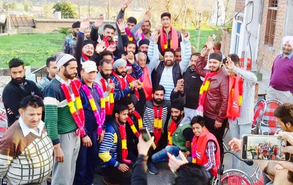 People suffering due to governance deficit: Jan
