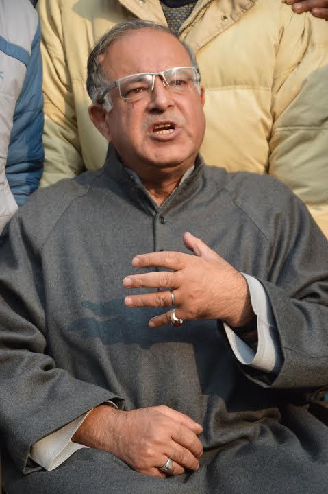 Karra condemns killing of civilians in Pulwama