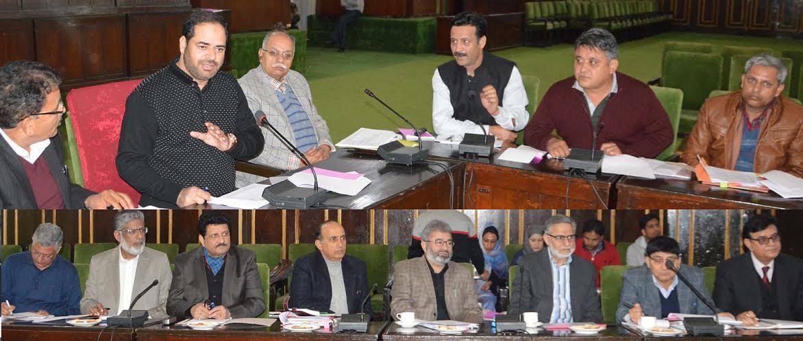 Vikar for improving medical facilities in accident prone areas along Jammu-Srinagar highway