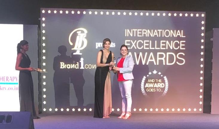 Dr Ridwana awarded as International Excellence Awards 2017