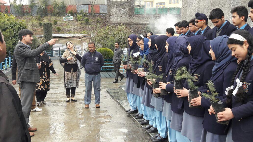 FPF Budgam celebrates ‘Int’l Forest Day’ at Kashmir Valley School