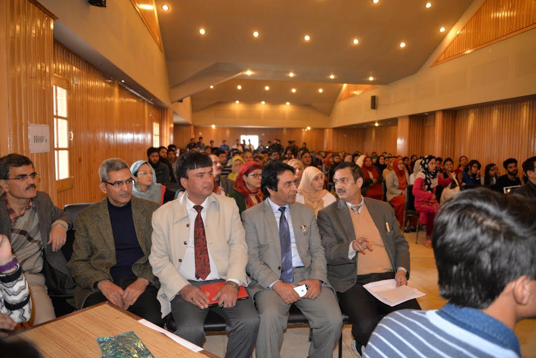 SKIMS Bemina observes Tuberculosis day