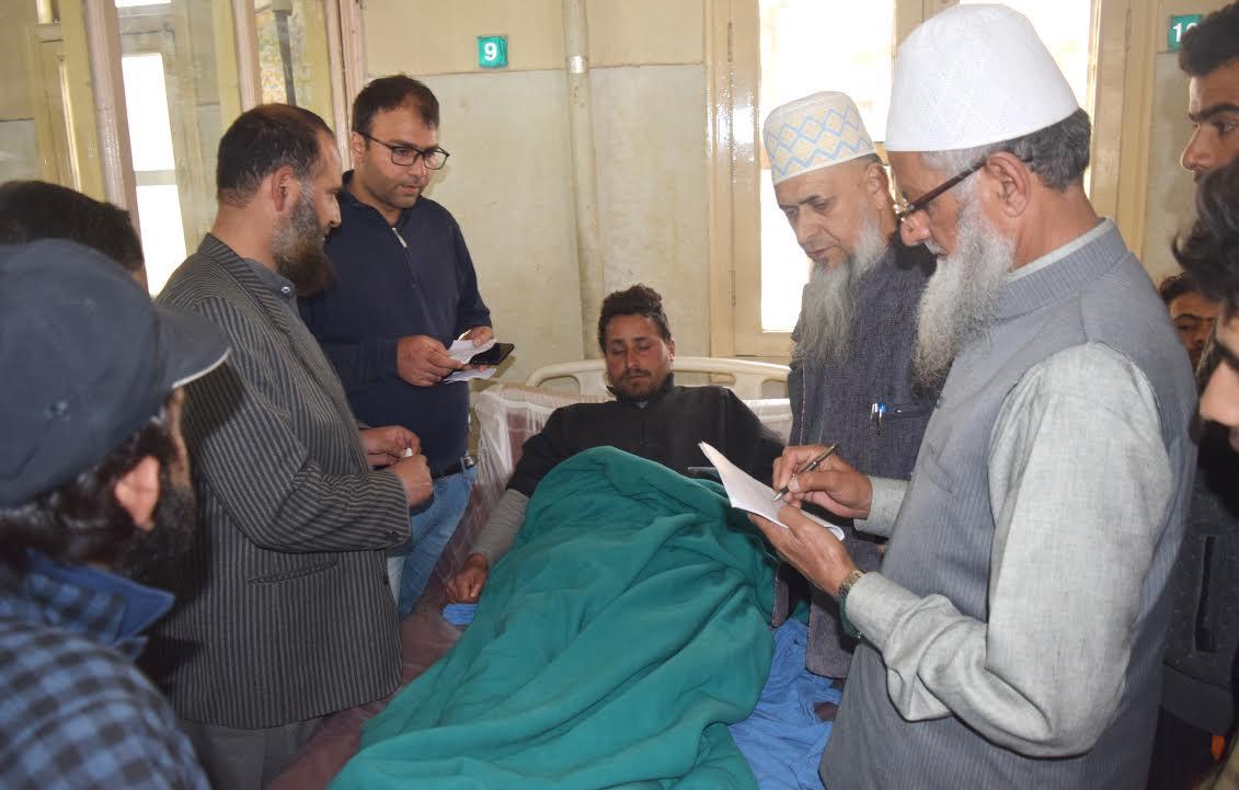 On directions of Mirwaiz;