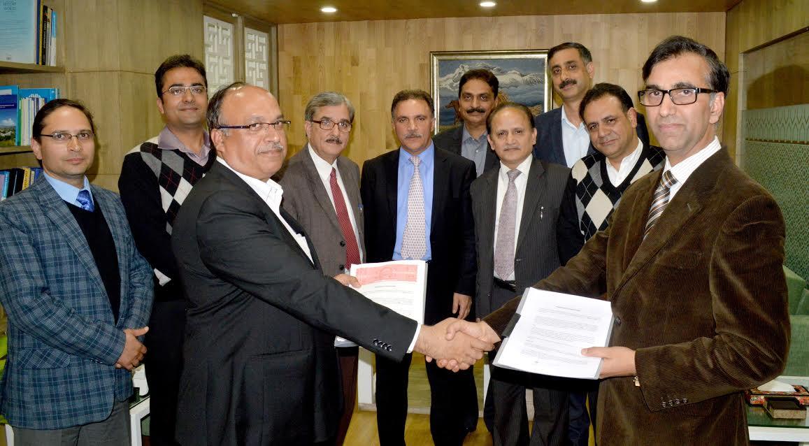 JK Bank, HPCL sign MoU