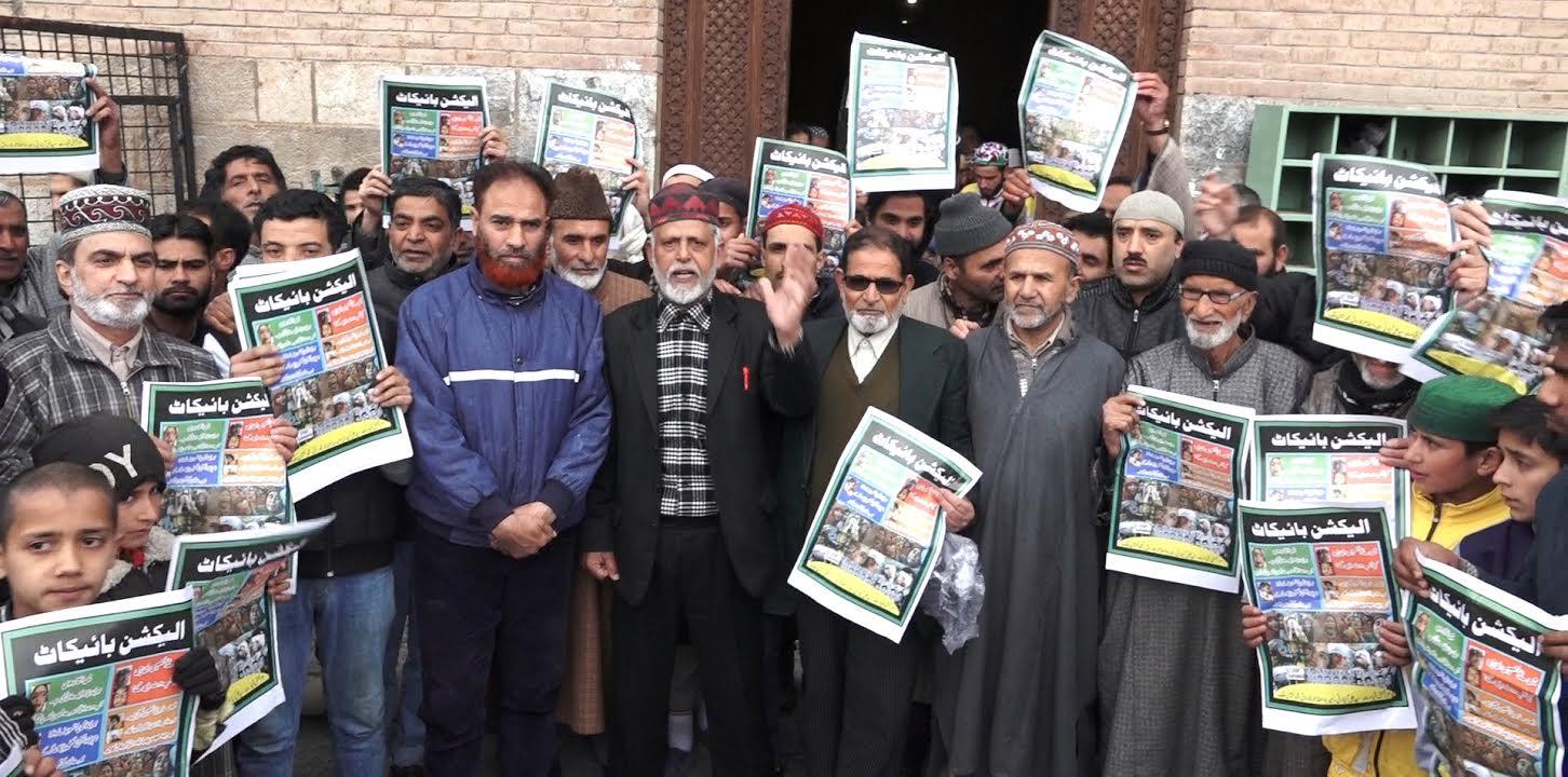 Mirwaiz reiterates poll boycott