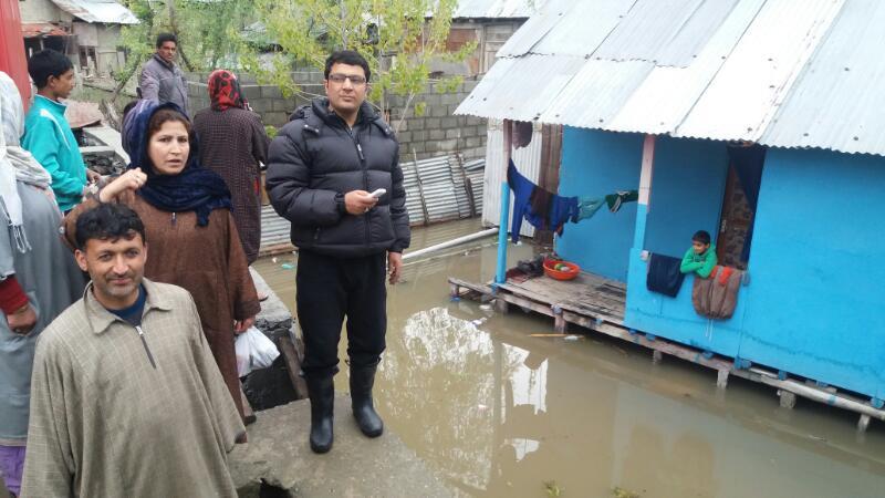 Eidgah localities inundated with rainwater